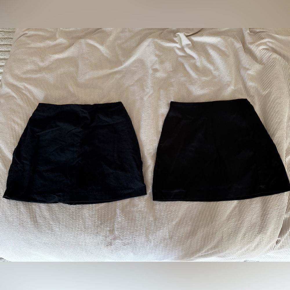 A&F - Black Mini Skorts